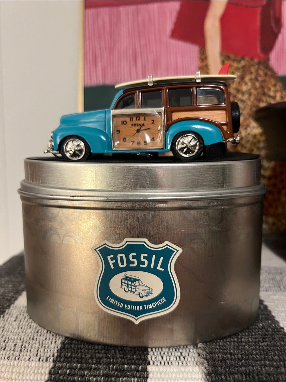 Fossil Limited Edition Woody With Surfboard Desk Clock with Original Tin new